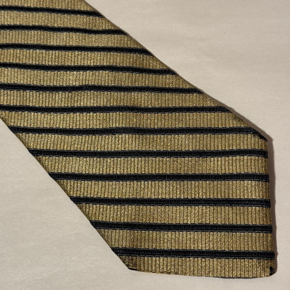 Tommy Hilfiger Men's‎ Silk Necktie Tie Striped Vintage USA